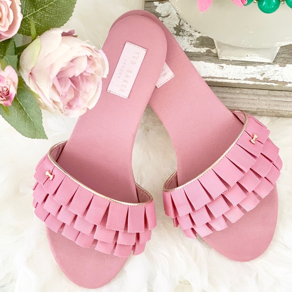 Ted Baker London Shoes - ✂️ 🎉HP🎉Like New Ted Baker Ruffle Slide Sandals